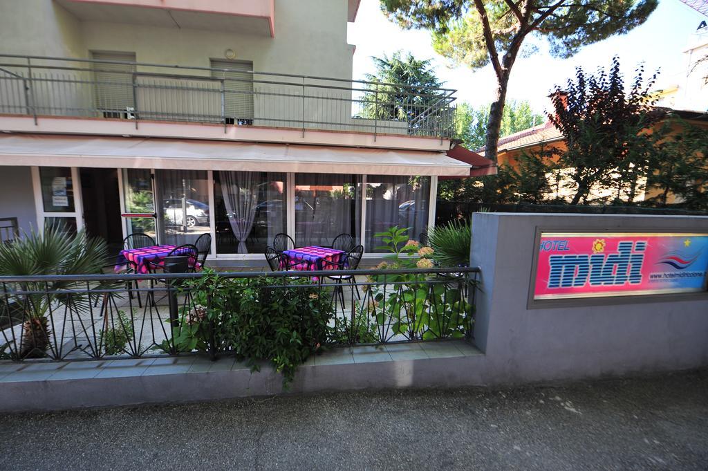Hotel Midi Riccione Exterior photo